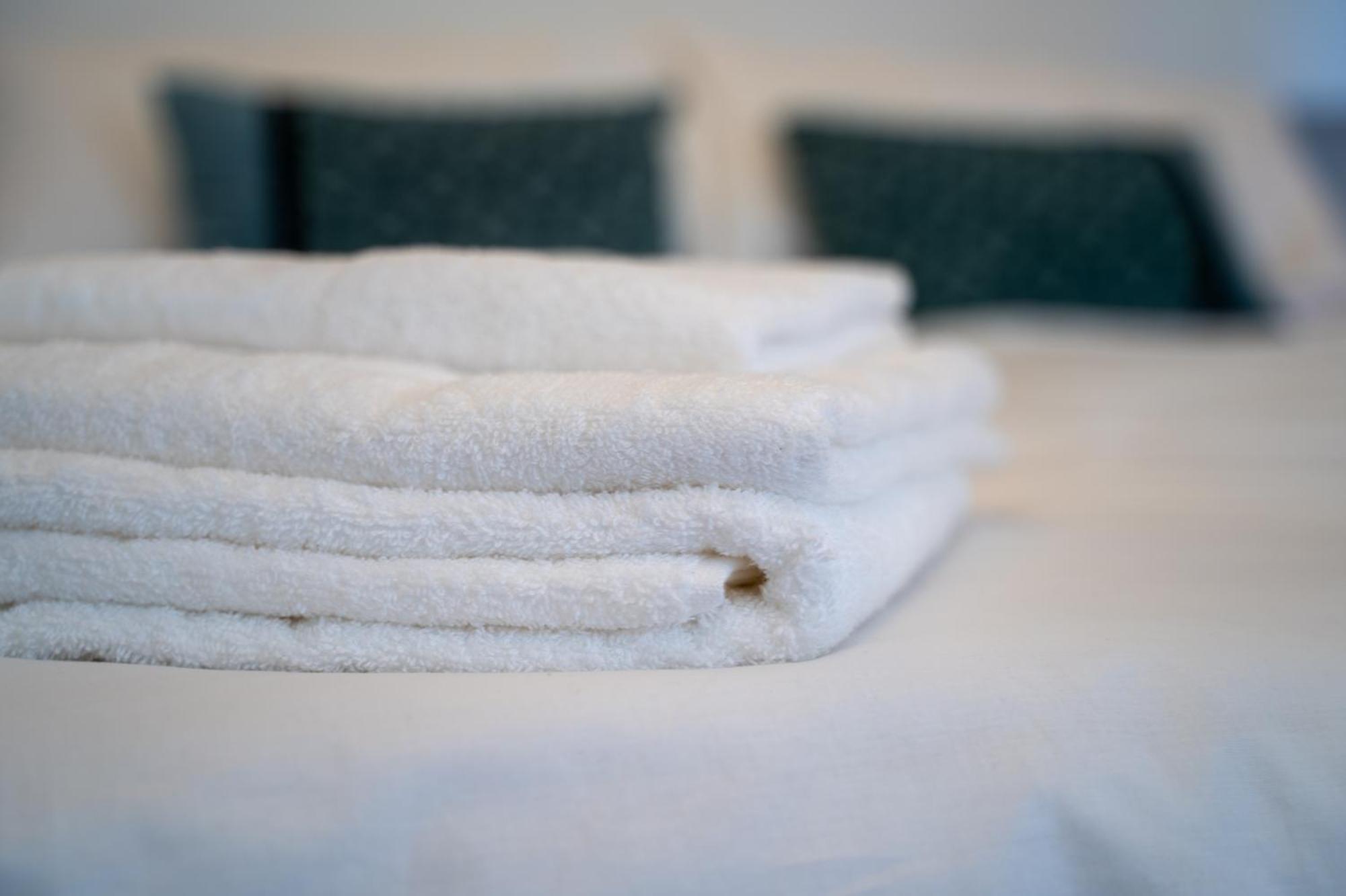 Apartamentos Gomerez 30 Гранада Екстериор снимка