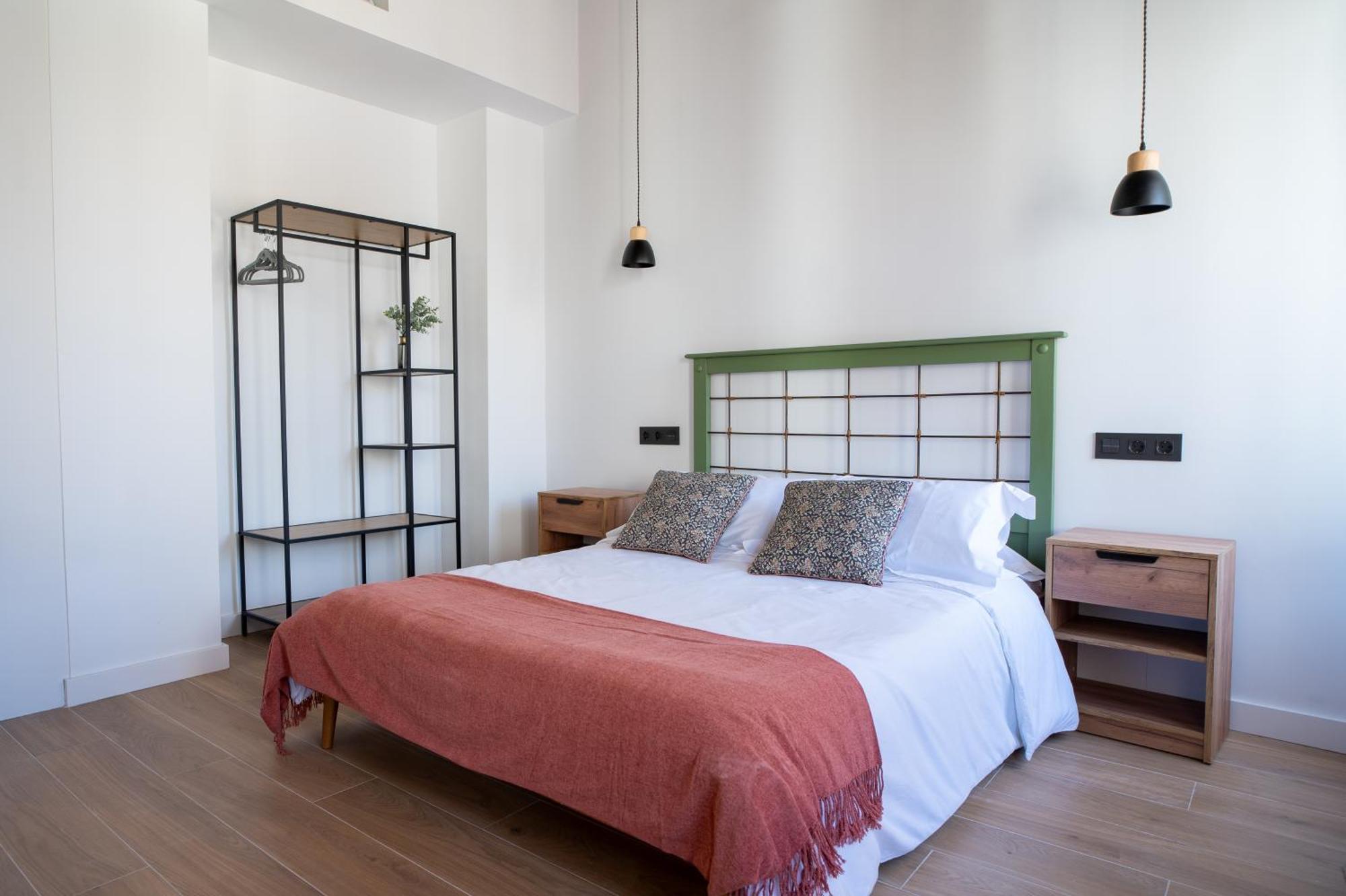 Apartamentos Gomerez 30 Гранада Екстериор снимка