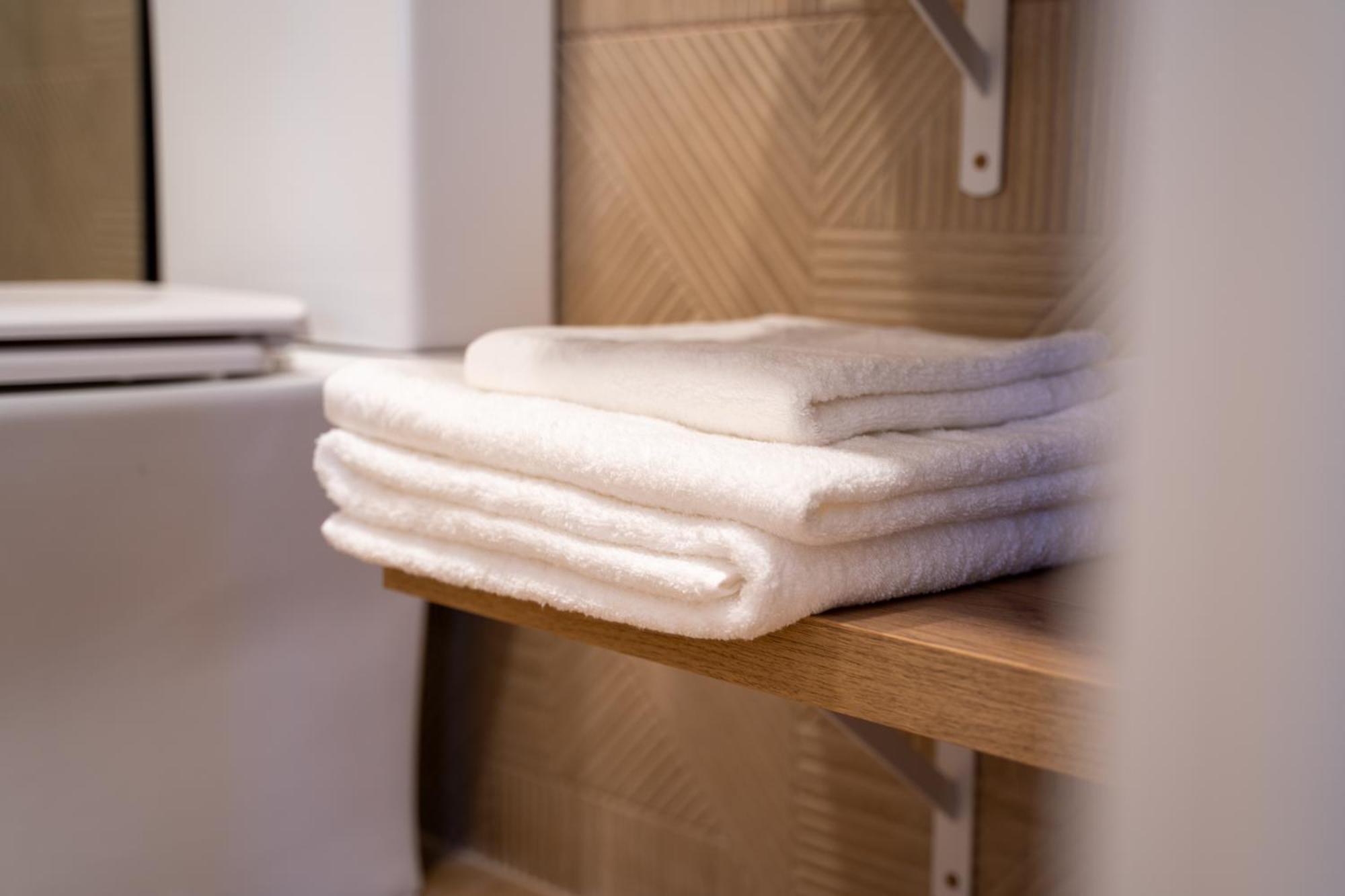 Apartamentos Gomerez 30 Гранада Екстериор снимка